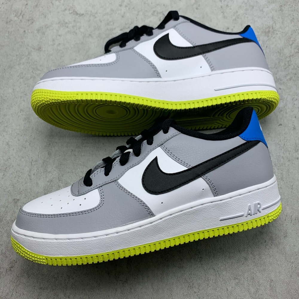 New Nike Air Force 1 (GS) 6Y (Women’s 7.5)